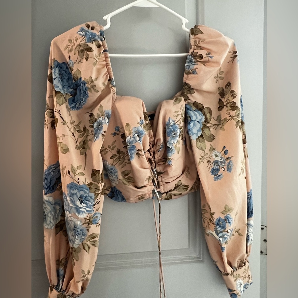 Women's Peach Floral Long-Sleeve Crop Top with Blue Roses